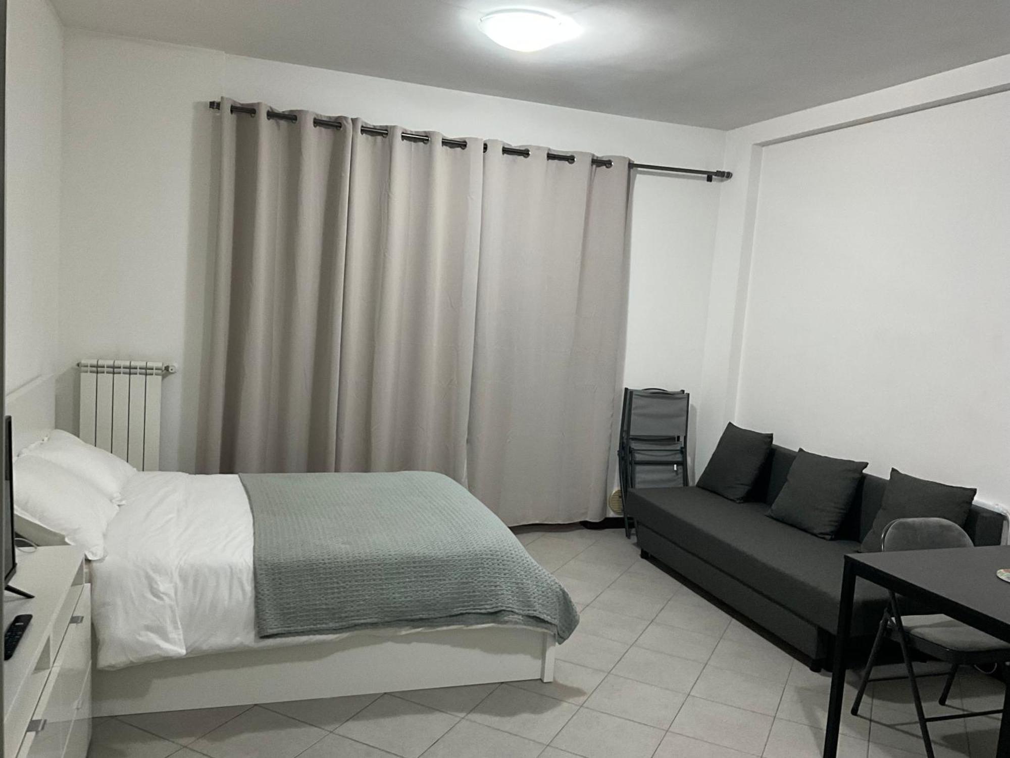 Studio Mer Piscine Cala Di Sole Imperia Italie Mono Locale Une Seule Piece Bagian luar foto